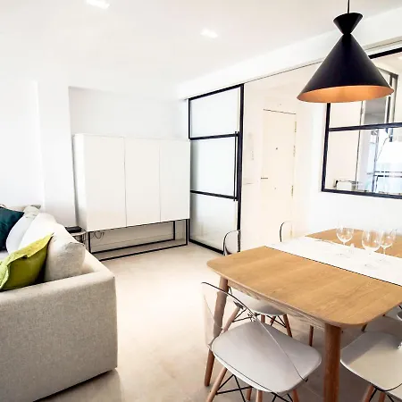 Velazquez By Interhome Benidorm